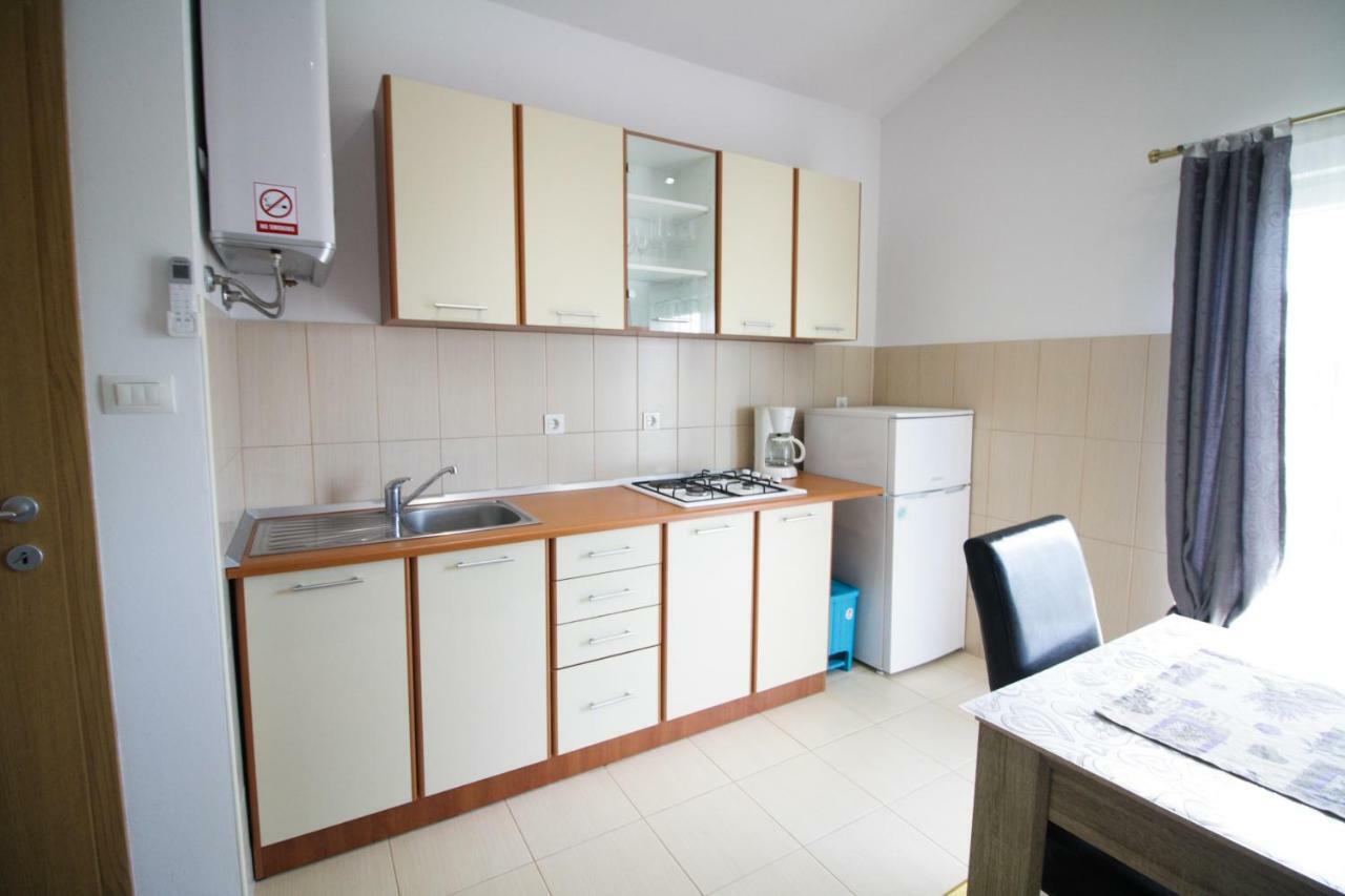 Sebi Apartment 300 M From Beach Rovinj Exteriér fotografie